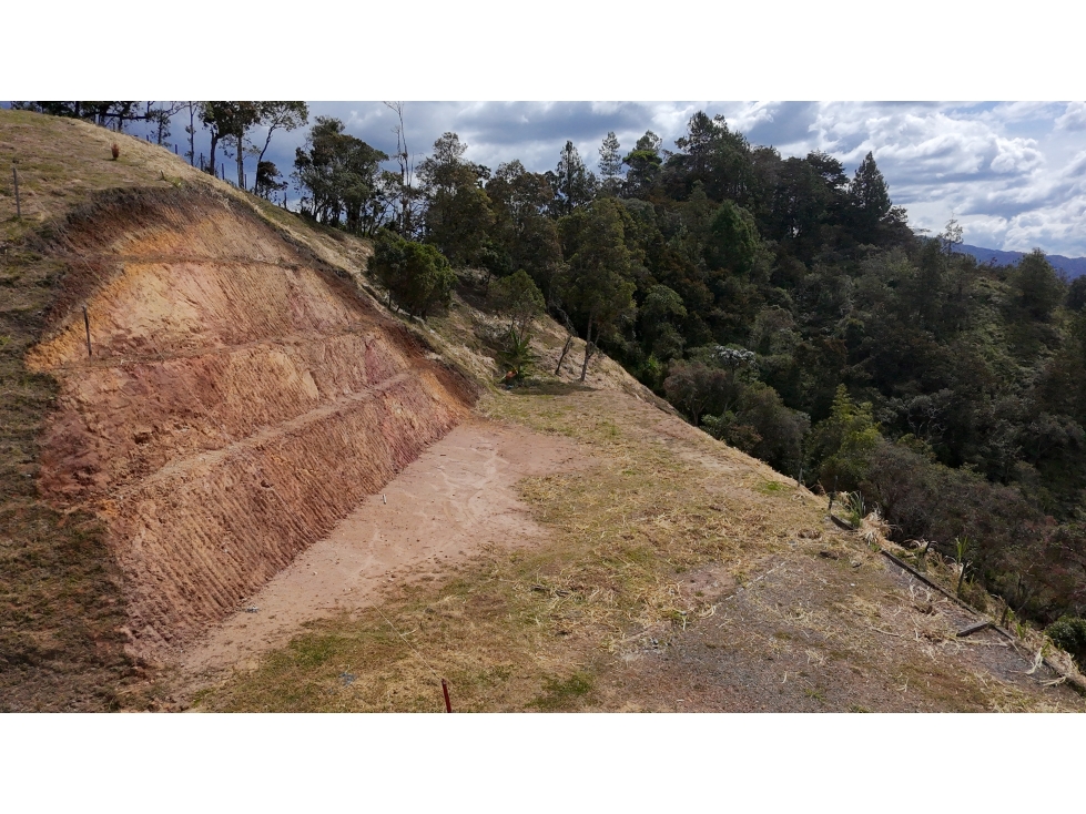 Lote en Venta en El Retiro Unidad Cerrada con Vistas Panorámicas — foto 3