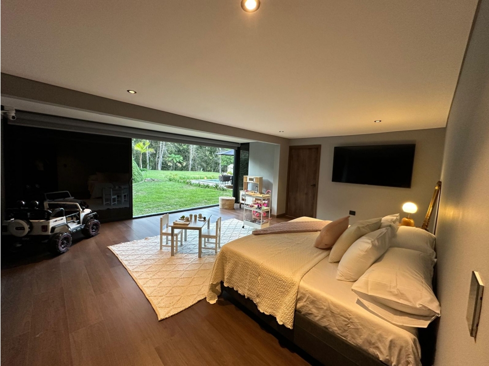 Venta de Casa de Lujo en Guarne a 10 Minutos del Aeropuerto — foto 5