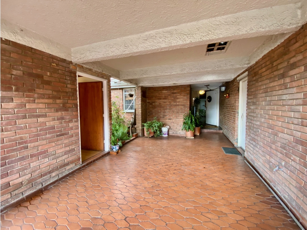 VENDO::CASA::NIZA CORDOBA::186M2::$950MM