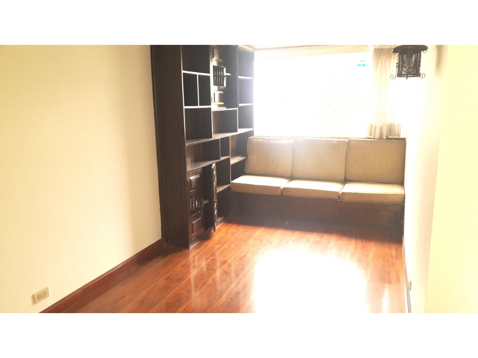 Vendo Casa en Niza Antigua — foto 3