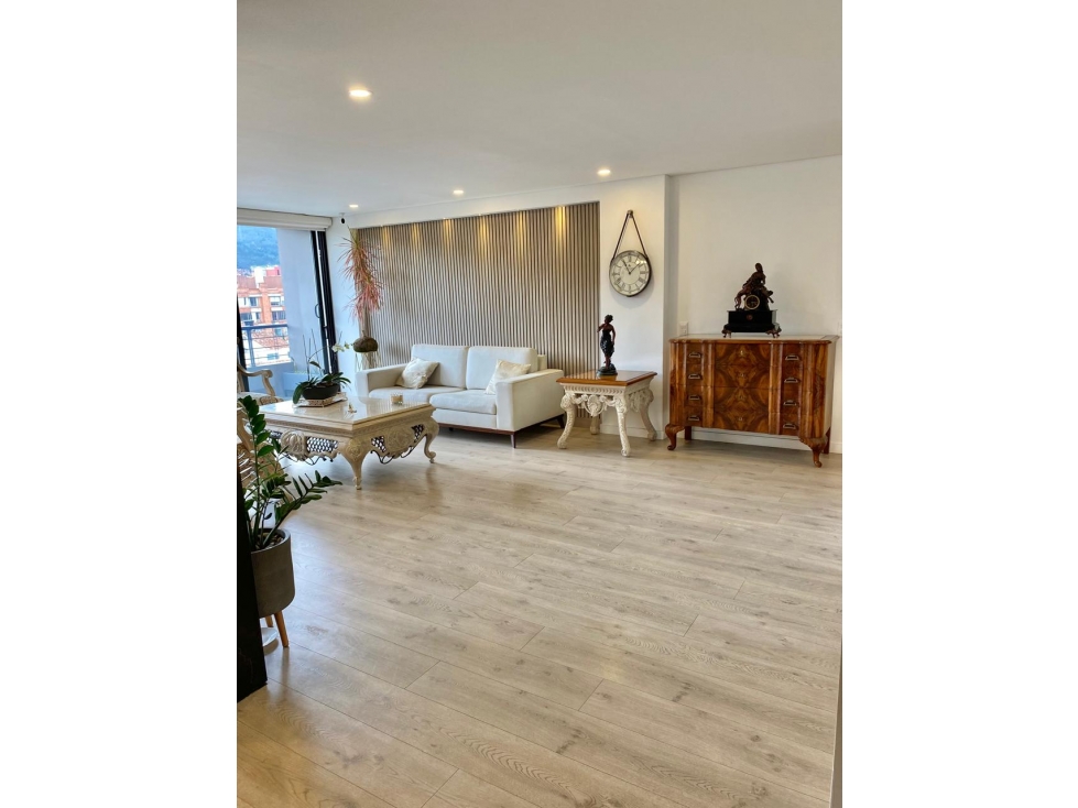 Vendo espectacular penthouse con terraza en Santa Barbara Central — foto 2