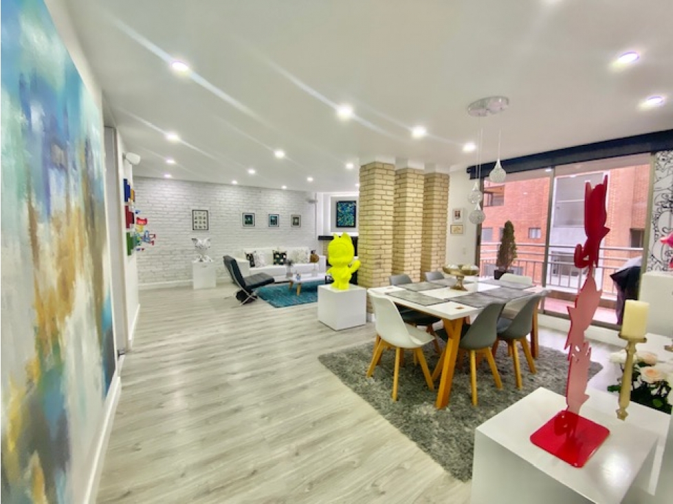 VENDO EXCEPCIONAL APTO 3 alcobas remodelado Bosques de la Cañada