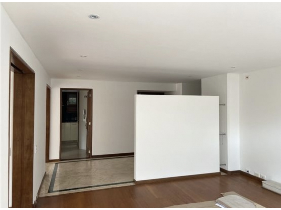 ROSALES VENTA REMODELADO 3 HABITACIONES — foto 2
