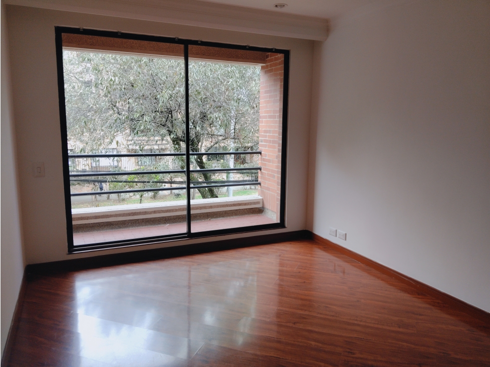 VENTA APARTAMENTO CHICO NAVARRA -TERRAZA — foto 3