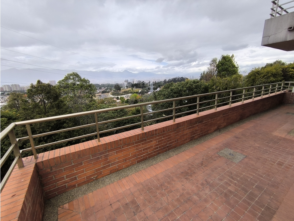 VENTA APARTAMENTO LINDARAJA