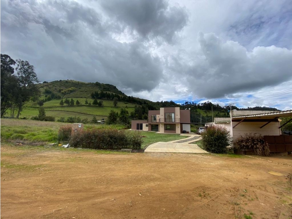 VENTA::CASA::NEMOCON::VEREDA ASTORGA::AREA 193M2 + 50M2::$800MM - 3
