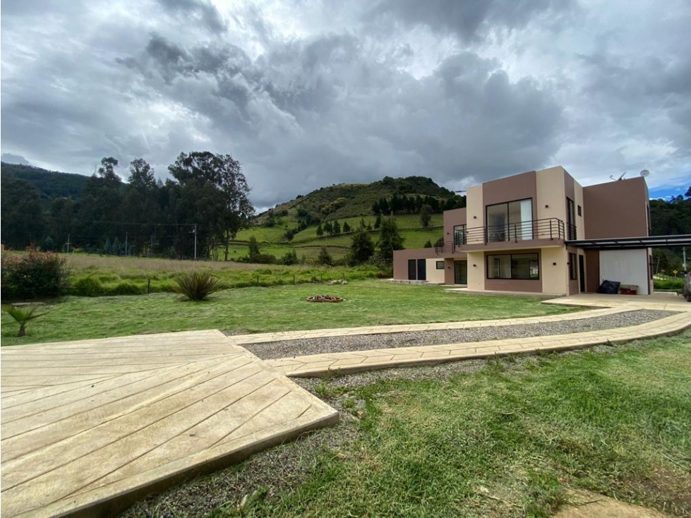 VENTA::CASA::NEMOCON::VEREDA ASTORGA::AREA 193M2 + 50M2::$800MM - 4