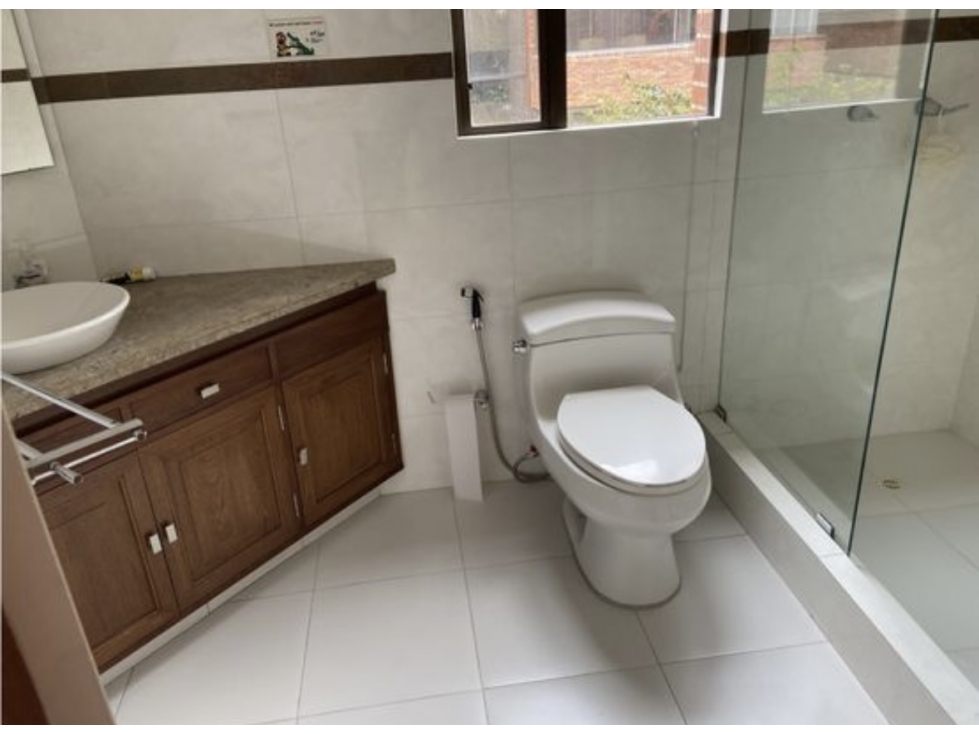 ROSALES VENTA REMODELADO 3 HABITACIONES — foto 4