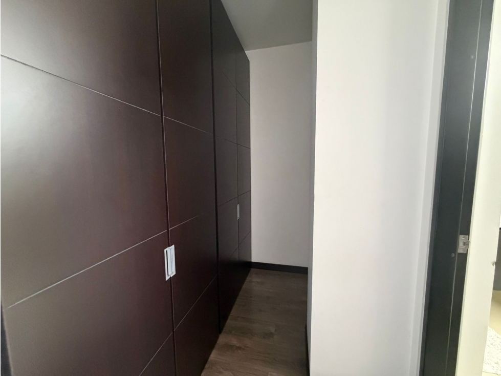 Arriendo Apartaestudio amoblado Santa Barbara Bogota — foto 4