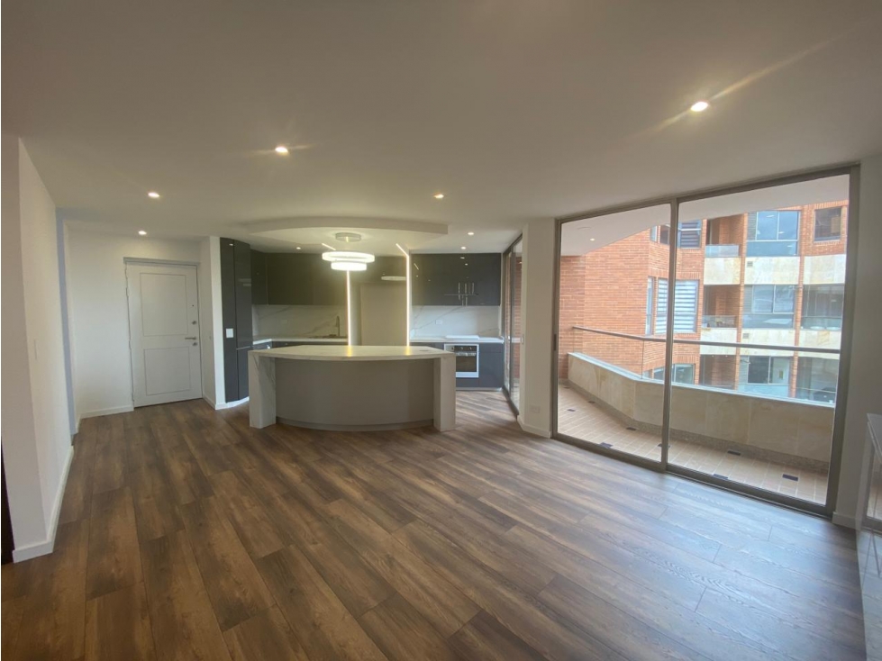 Vendo espectacular apto remodelado en Club House Cerros Orientales