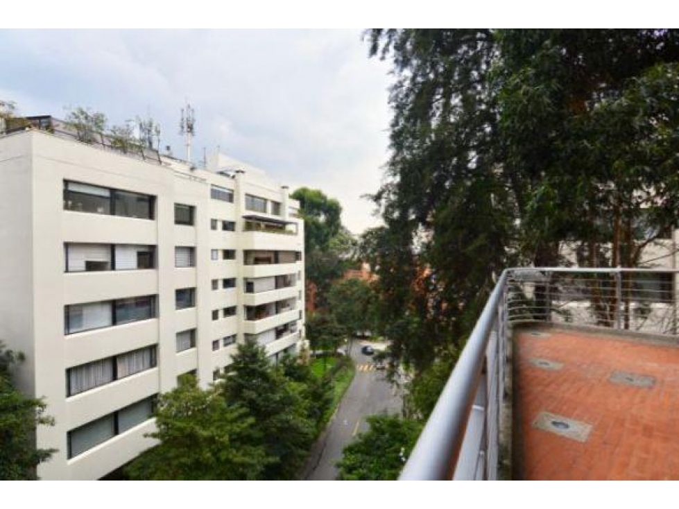 VENTA APARTAMENTO BOSQUE MEDINA — foto 4
