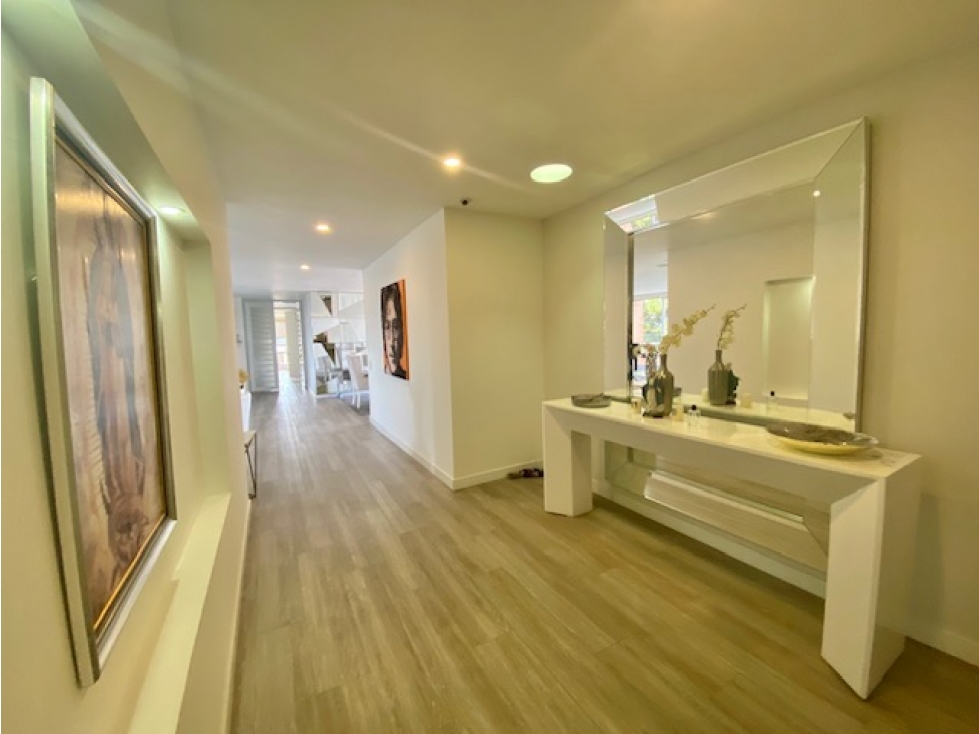 Vendo apto 4 alcobas en Conjunto Monteladera, Cerros de Suba — foto 3