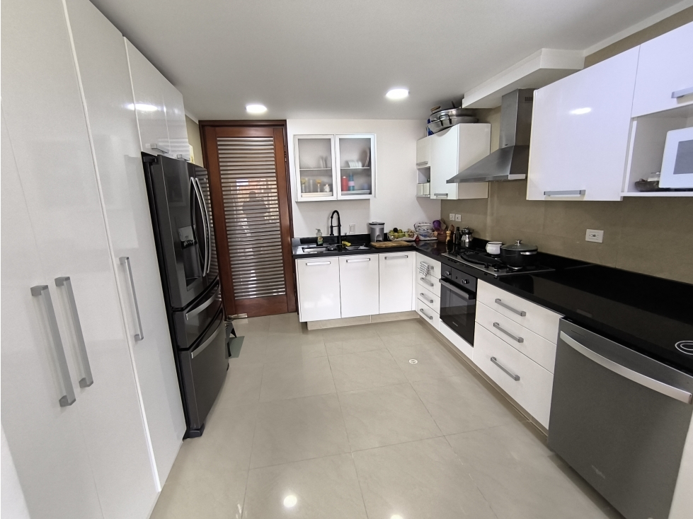 VENTA APARTAMENTO CHICÓ NAVARRA — foto 6