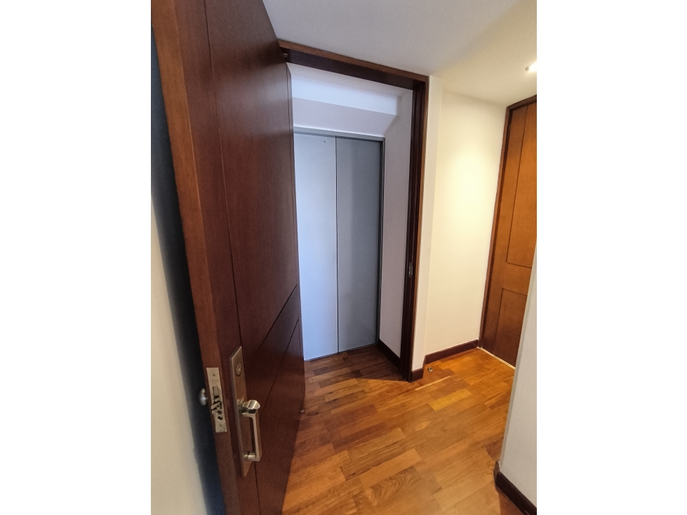 VENTA APARTAMENTO CHICÓ NAVARRA — foto 3