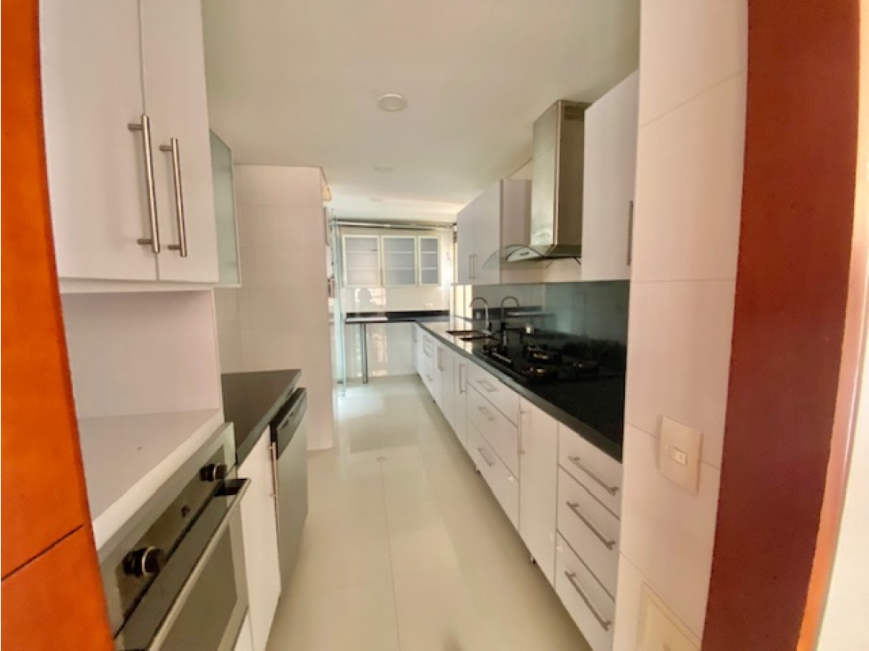 VENDO magnífico apto de 3 alcobas en Reserva de la Sierra — foto 6
