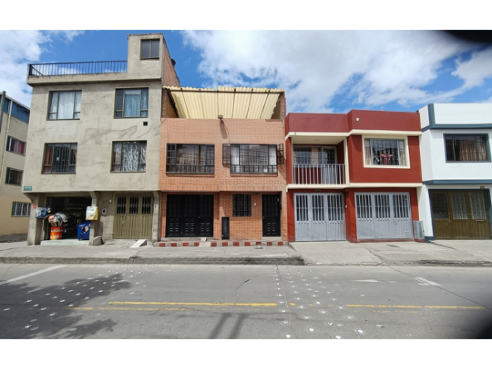Casa en venta rentable y comercial en engativa Villa amalia — foto 2