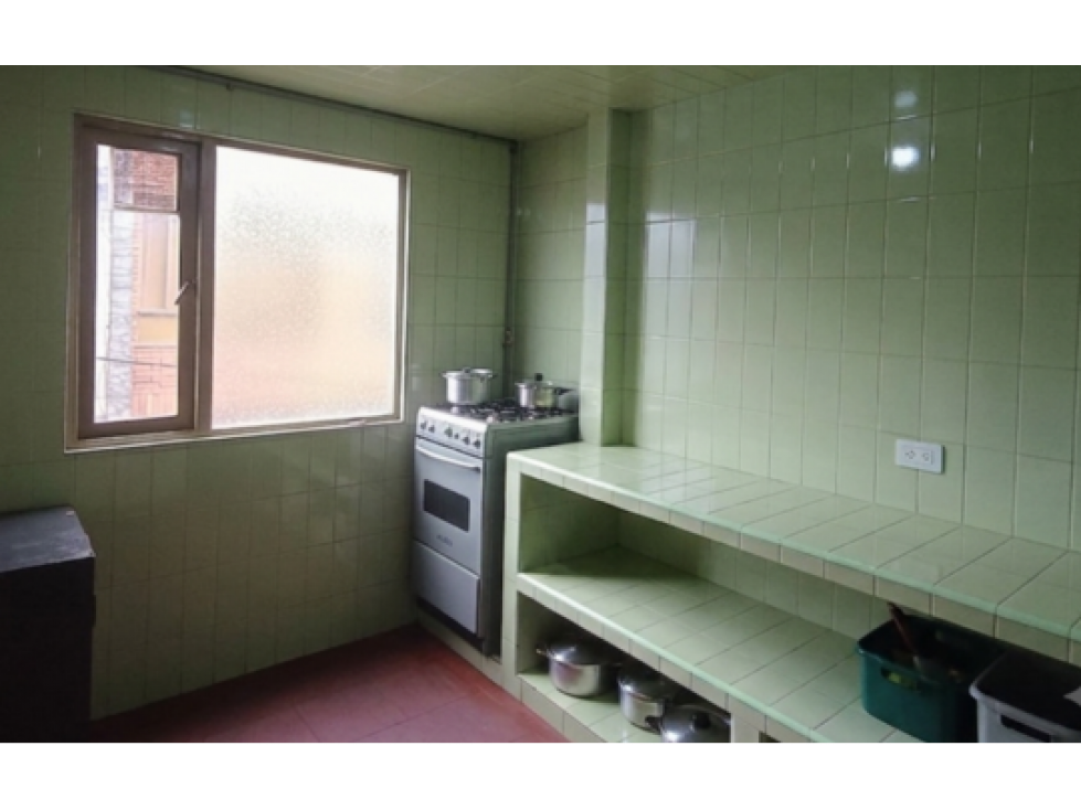 Casa en venta con 5 apartamentos rentando en suba — foto 5