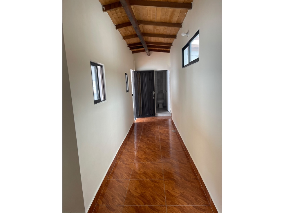 ARRIENDO CASA EN BARRIO CAMPO VALDEZ MEDELLIN — foto 3