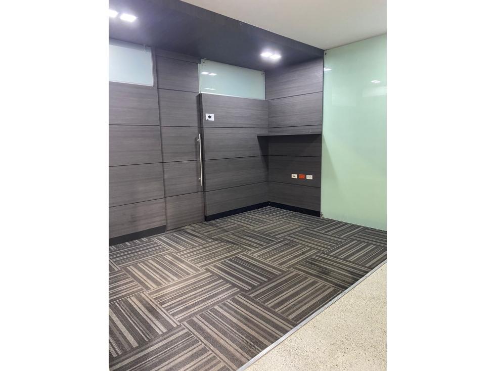 ARRIENDO LOCAL EN SECTOR SURAMERICANA — foto 5