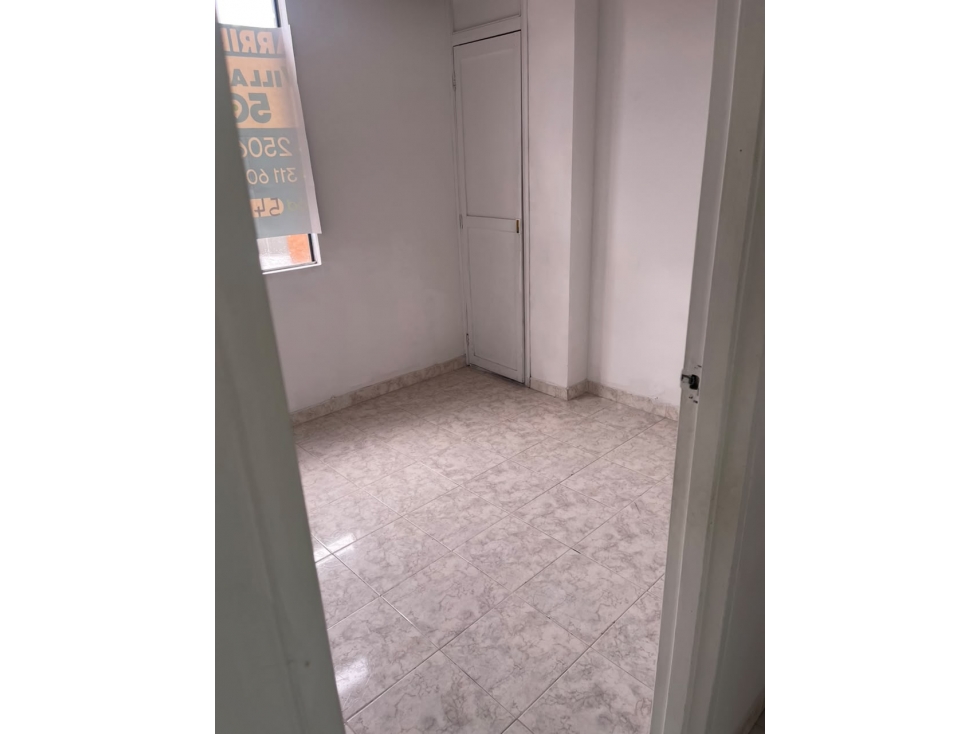 ARRIENDO APARTAMENTO EN BARRIO SAN DIEGO MEDELLIN — foto 5