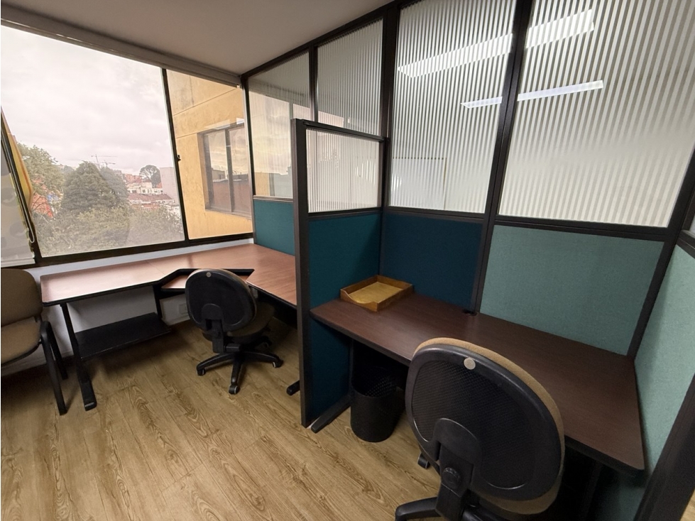 Se vende Oficina en el barrio el Lago en Bogotá — foto 4