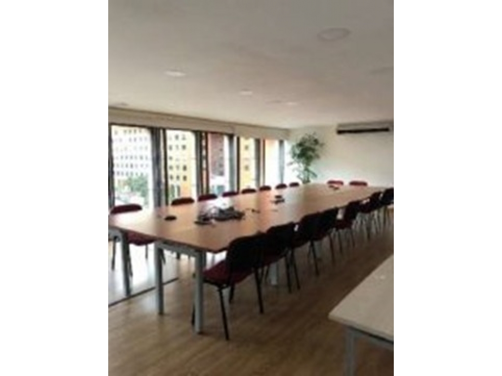 Vendemos oficinas en Zona Financiera de Bogotá — foto 2