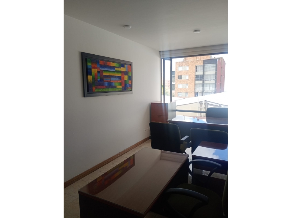 Arrendamos Oficina frente a Unicentro - Edificio BBVA — foto 3