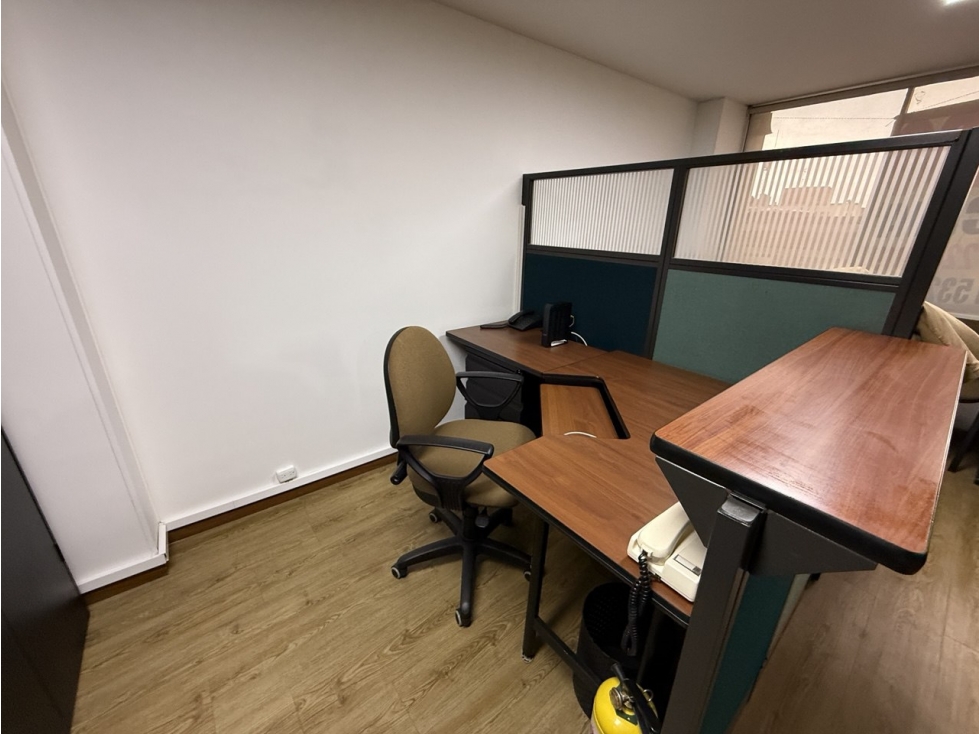 Se vende Oficina en el barrio el Lago en Bogotá — foto 6