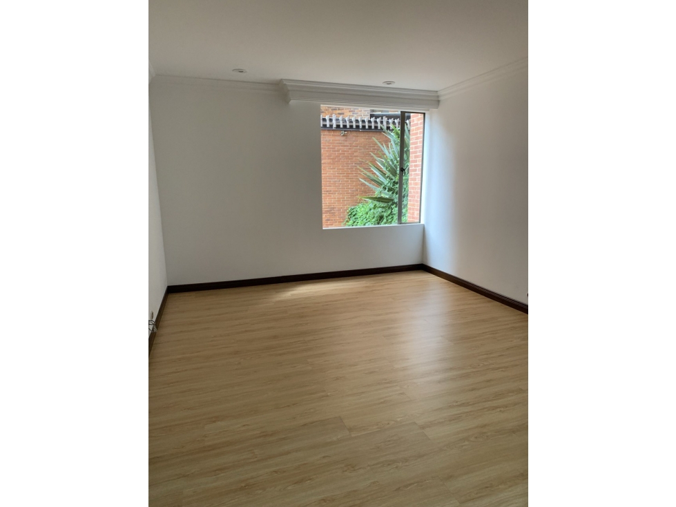 Apartamento en arriendo en el Barrio Chicó Alto en Bogotá — foto 3