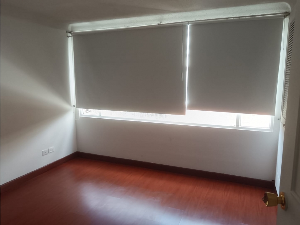 SANTA BARBARA CENTRAL APARTAMENTO VENTA — foto 4