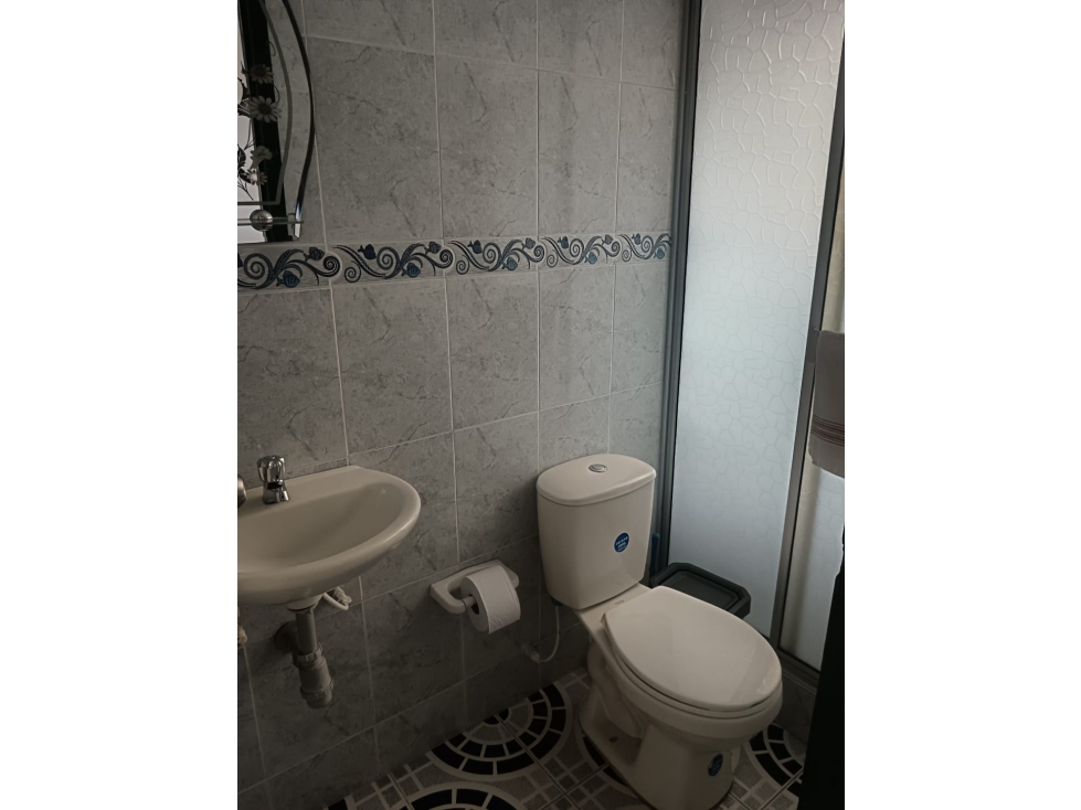 CASA ESQUINERA JJ VARGAS — foto 6