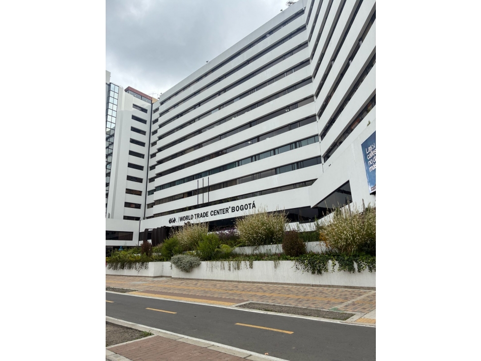 OFICINA 45 M2 COMPLEJO EMPRESARIAL