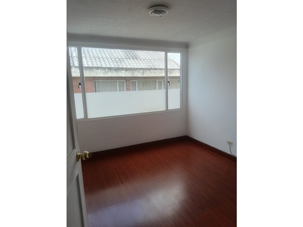 SANTA BARBARA CENTRAL APARTAMENTO VENTA — foto 5