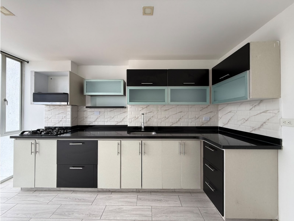 APTO DUPLEX EN EL TRIANGULO — foto 4