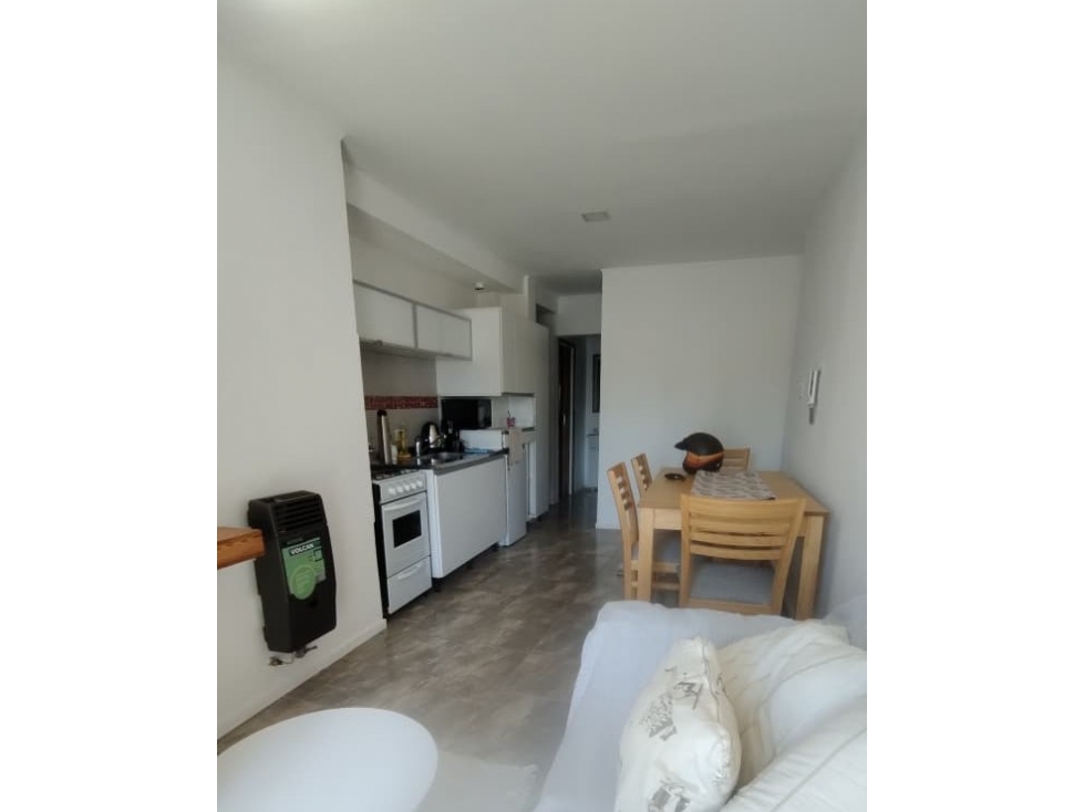 Alquiler Departamento 1 dormitorio México y Catamarca - 2