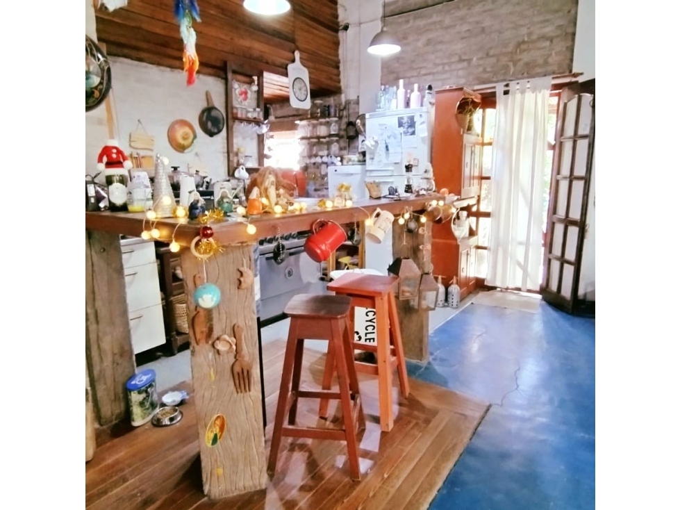 Venta casa estilo quinta a metros de RN 12 - 4