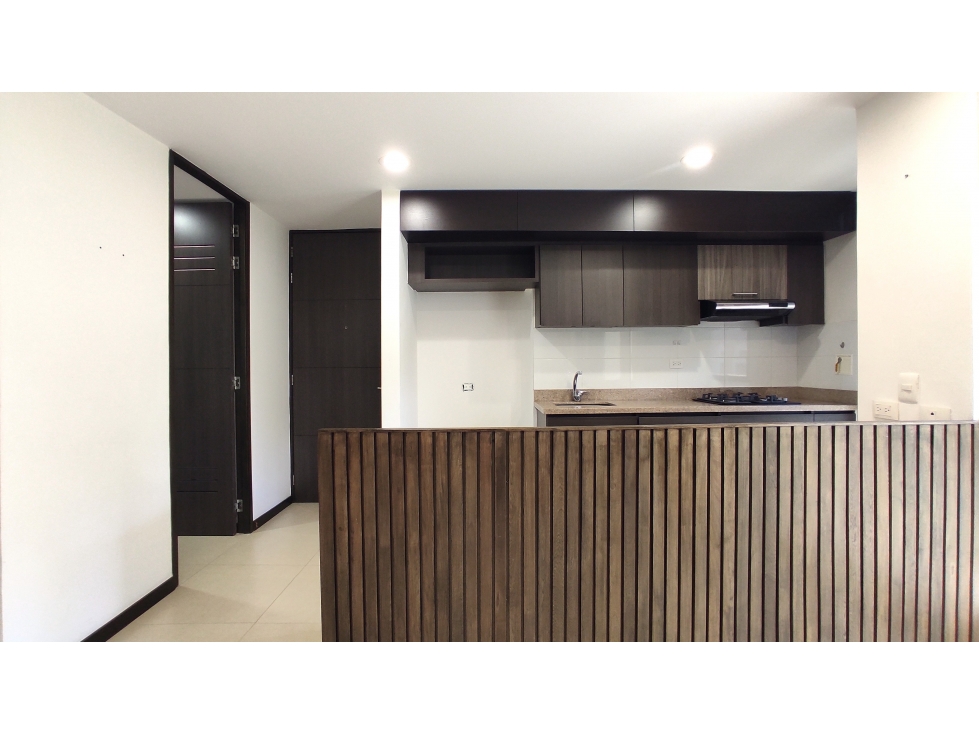 APARTAMENTO PARA ARRIENTO EN EL POBLADO MEDELLIN — foto 3