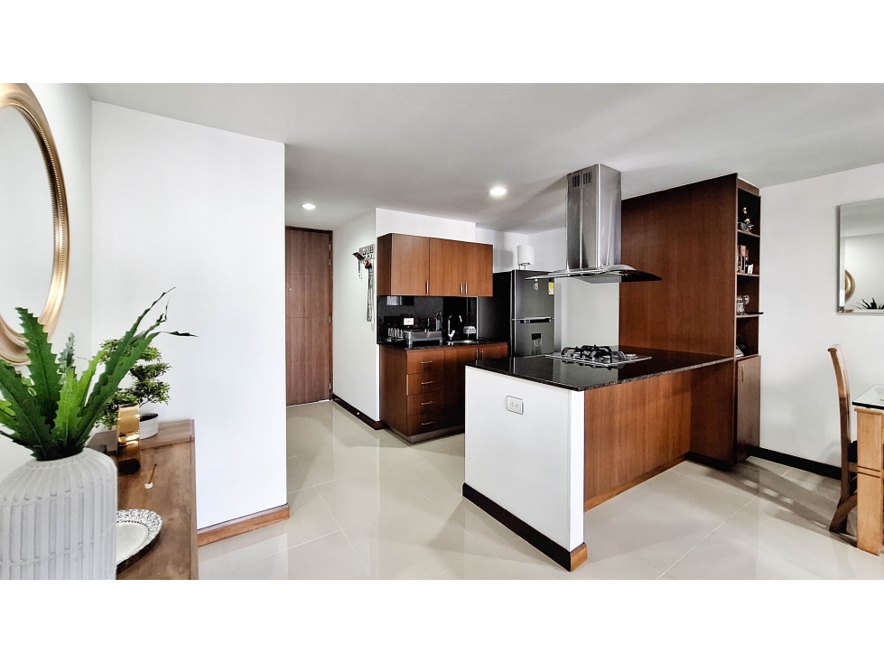 Hermoso Apartamento para Venta en Las Palmas Loma del Indio