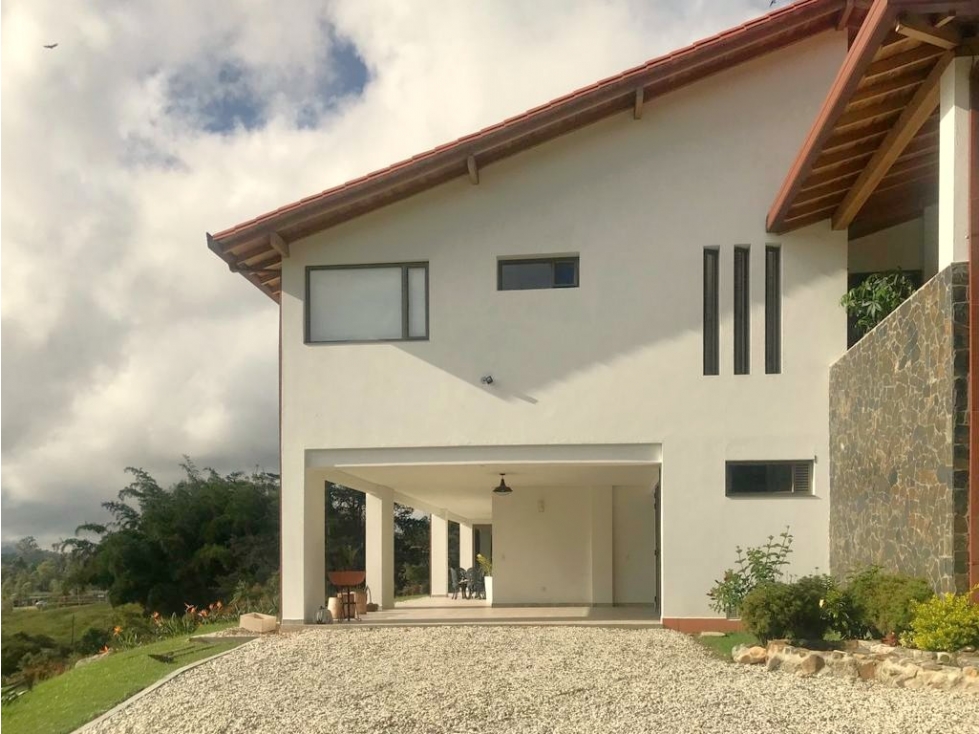 Espectacular Casa Para la Venta En Rionegro Sector Entrada Al Tablazo — foto 4