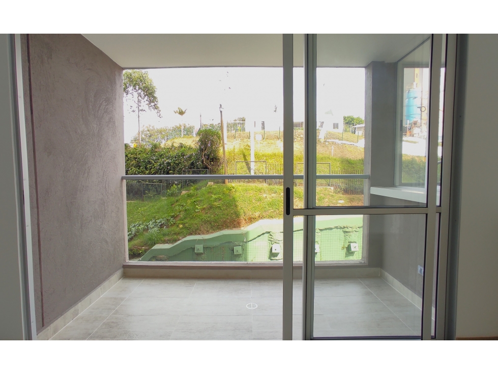 Apartamento En Venta Para Estrenar en zona campestre De Rionegro Ant. — foto 2