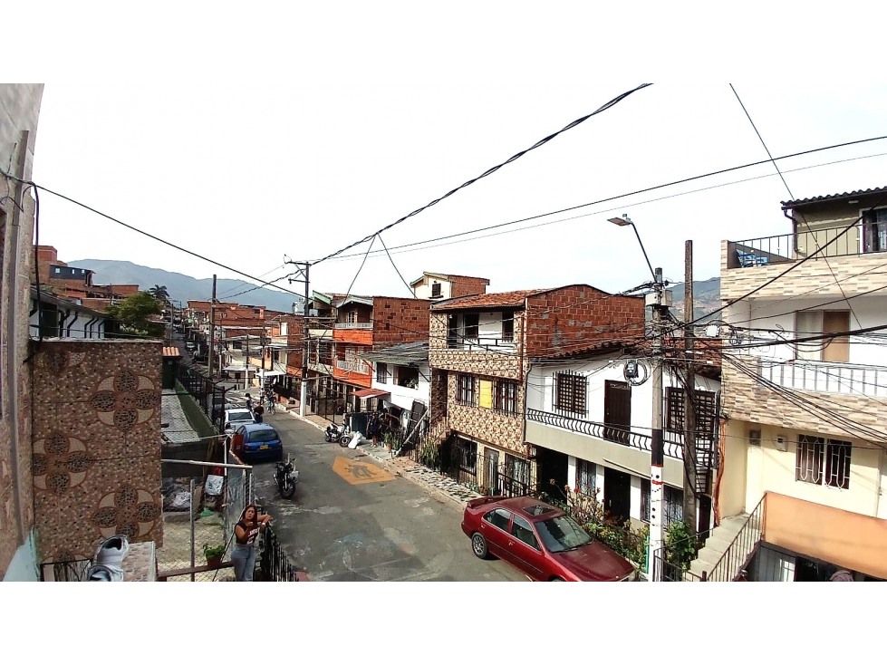 APARTAMENTO PARA LA VENTA EN CASTILLA LA ESPERANZA - MEDELLIN