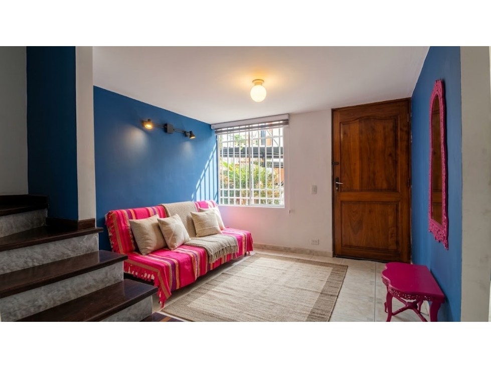 CASA PARA LA VENTA EN ITAGUI SECTOR PORTAL DE DITAIRES — foto 2