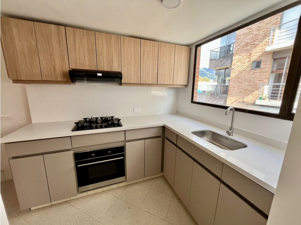Arriendo apartamento en Chico Navarra — foto 6
