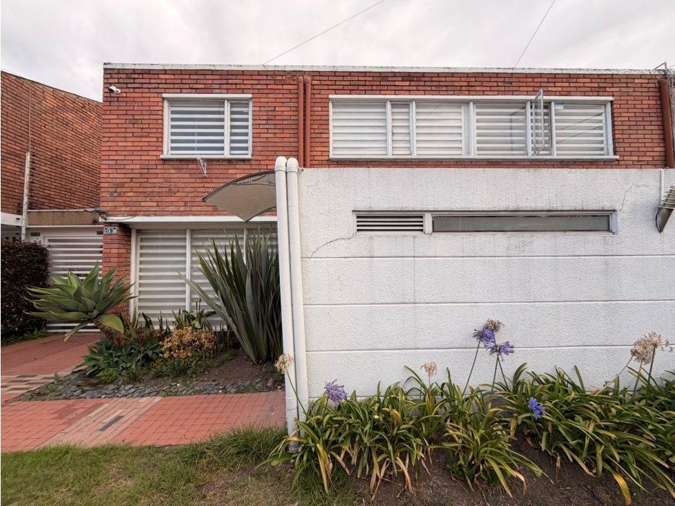 Casa en residencial o comercial, en Venta Barrio Niza Suba