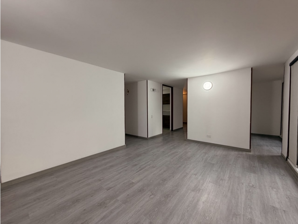 Apartamento para venta en La Alameda — foto 3