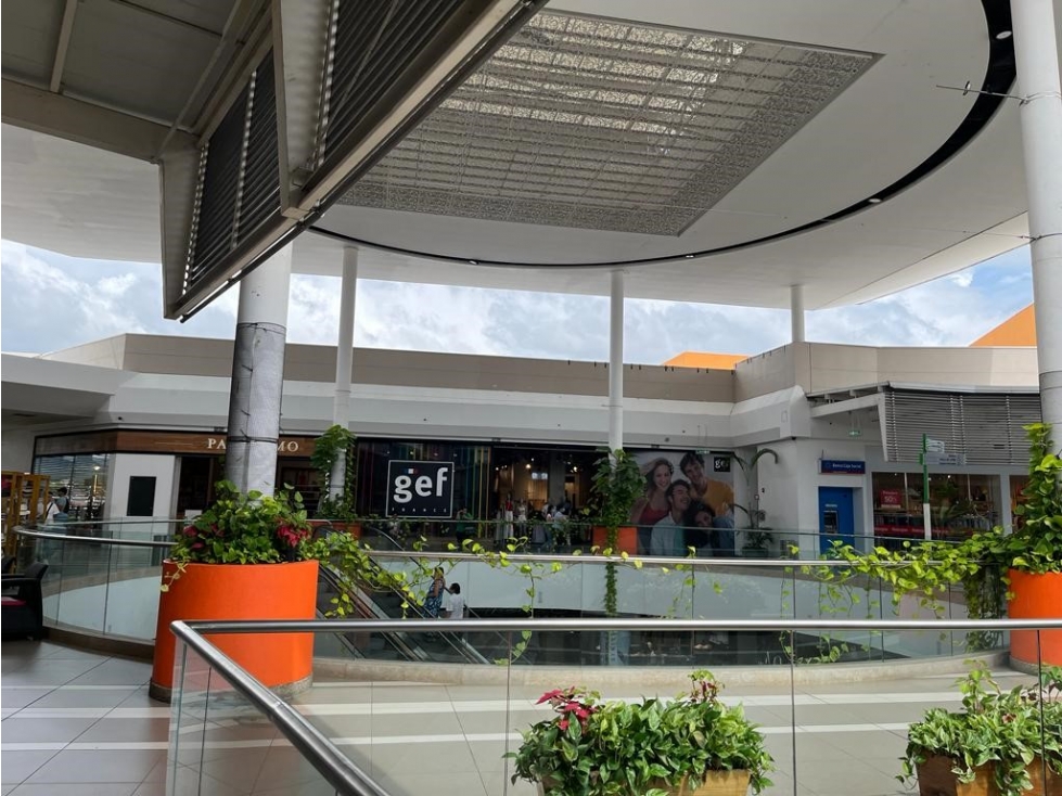 Local en venta Unicentro Girardot - 2