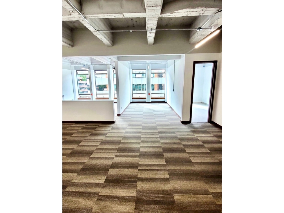 Oficina en Arriendo en Chico — foto 6