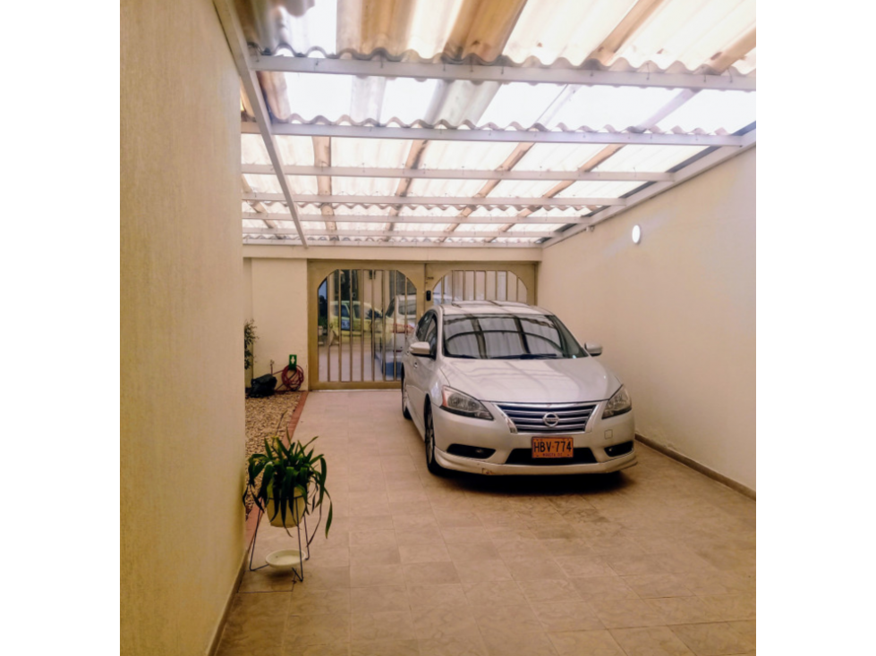 Casa en Venta en Bogotá D.C. - Modelia Occidental