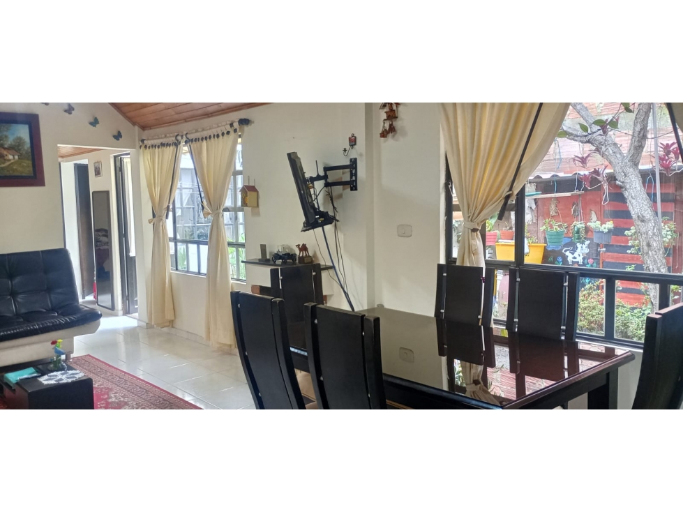 VENTA CASA EN CAPELLANIA CAJICA — foto 3