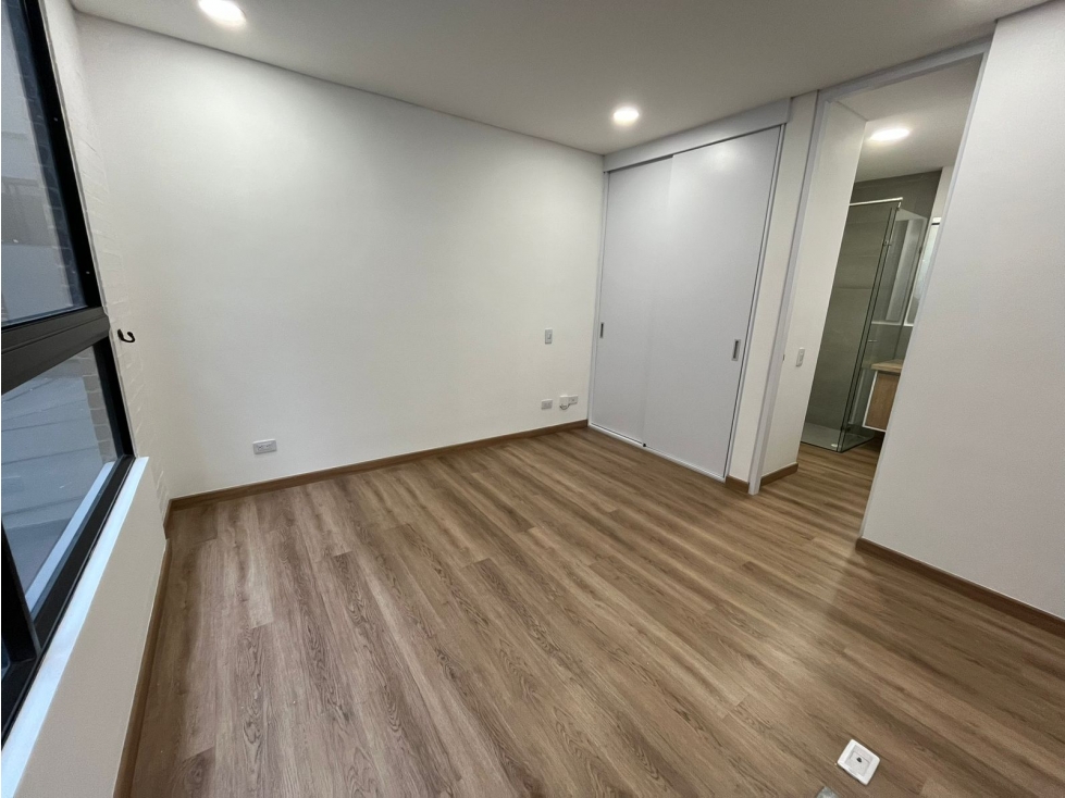 ARRIENDO APARTAESTUDIO EN CENTRO INTERNACIONAL — foto 5